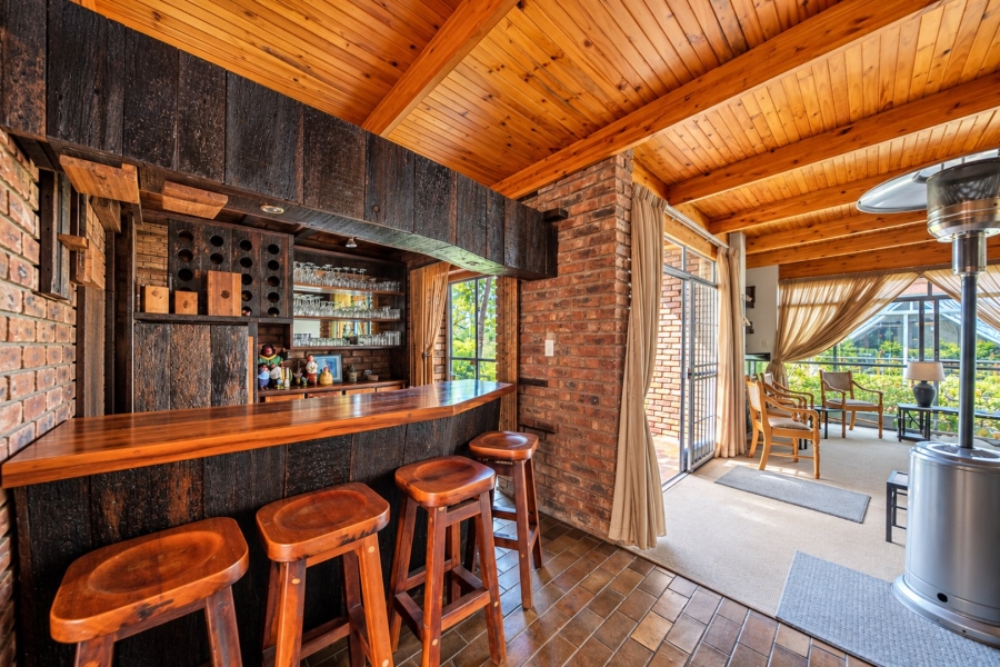 To Let 4 Bedroom Property for Rent in Shere Gauteng