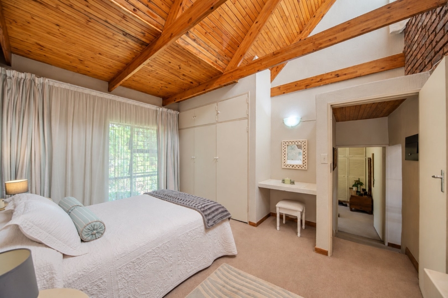 To Let 4 Bedroom Property for Rent in Shere Gauteng