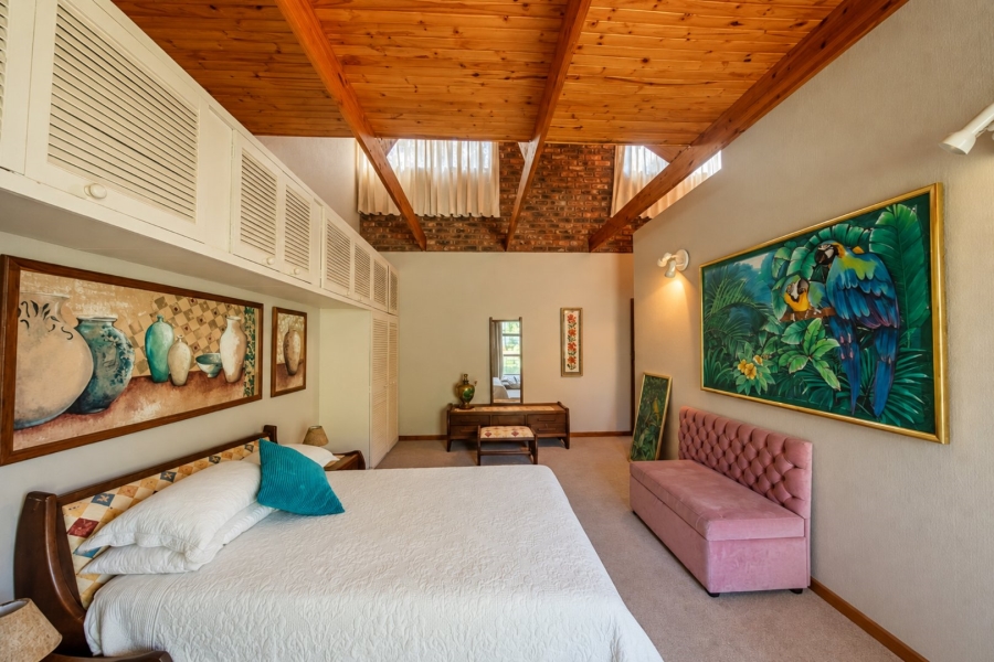 To Let 4 Bedroom Property for Rent in Shere Gauteng