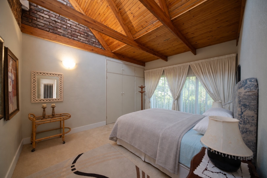 To Let 4 Bedroom Property for Rent in Shere Gauteng