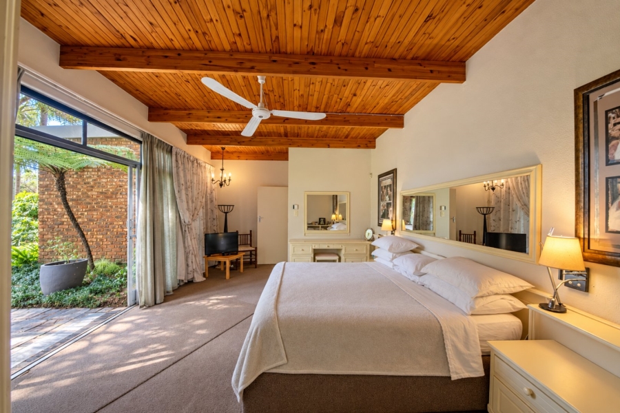 To Let 4 Bedroom Property for Rent in Shere Gauteng