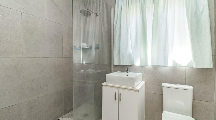 5 Bedroom Property for Sale in Illiondale Gauteng