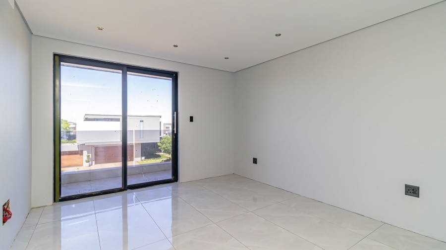 5 Bedroom Property for Sale in Serengeti Lifestyle Estate Gauteng