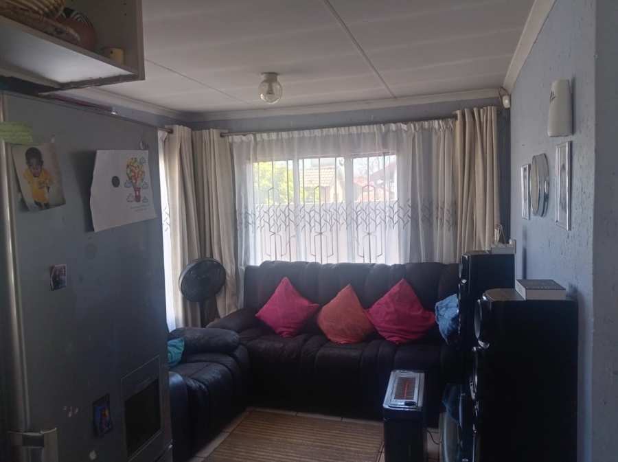3 Bedroom Property for Sale in Vosloorus Ext 6 Gauteng