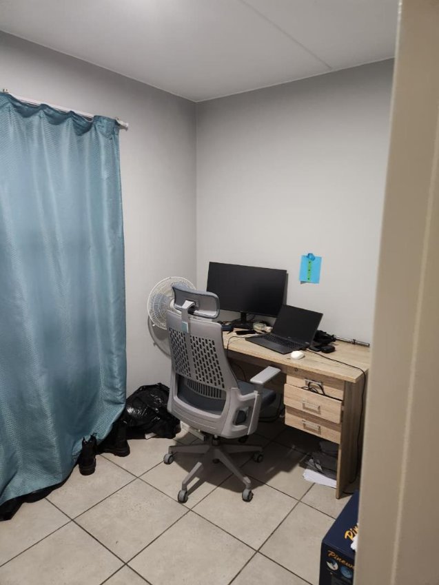 2 Bedroom Property for Sale in Clayville Gauteng