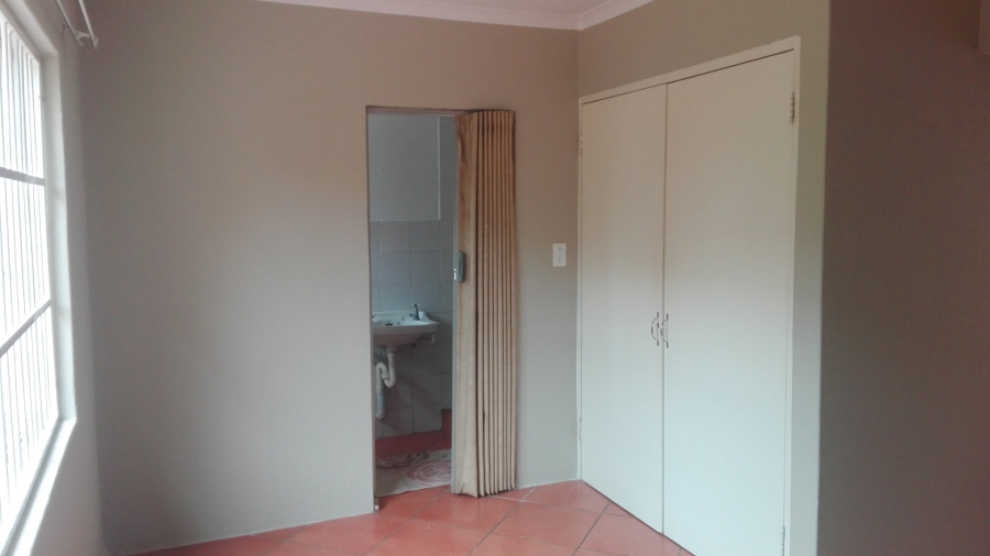 To Let 1 Bedroom Property for Rent in Lynnwood Gauteng
