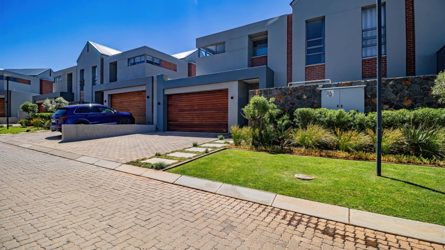 3 Bedroom Property for Sale in Serengeti Lifestyle Estate Gauteng