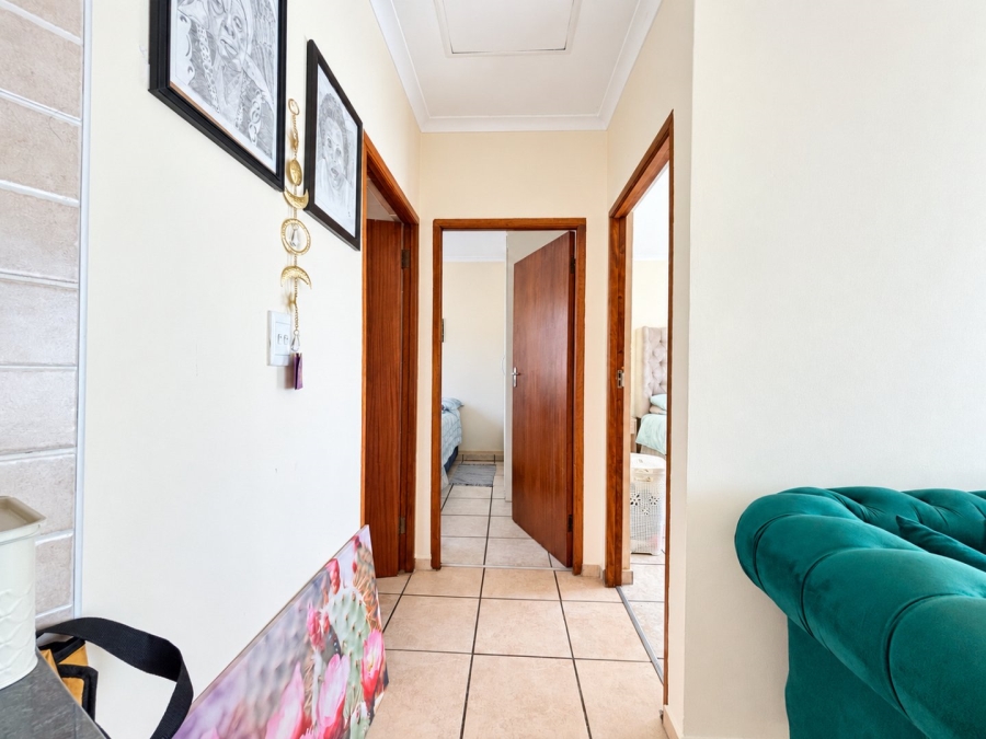 To Let 2 Bedroom Property for Rent in Fourways Gauteng