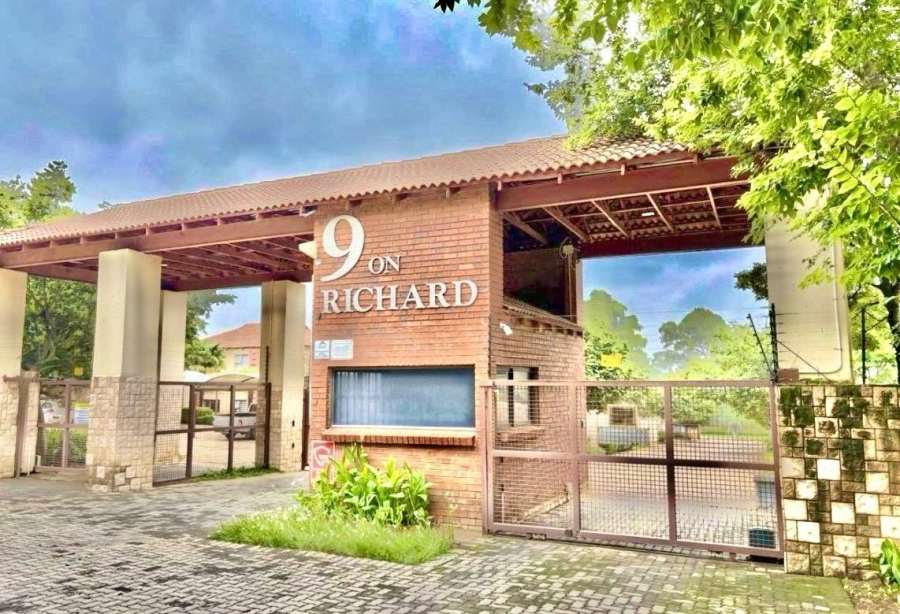 To Let 2 Bedroom Property for Rent in Fourways Gauteng