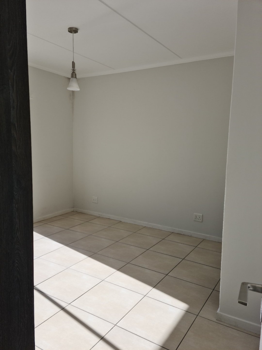 2 Bedroom Property for Sale in Malakite Gauteng