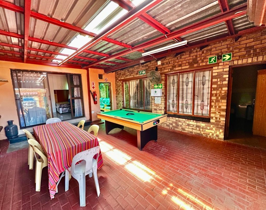 9 Bedroom Property for Sale in Diepkloof Gauteng