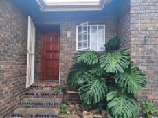 To Let 3 Bedroom Property for Rent in Die Hoewes Gauteng