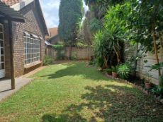 To Let 3 Bedroom Property for Rent in Die Hoewes Gauteng