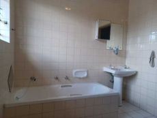 To Let 3 Bedroom Property for Rent in Die Hoewes Gauteng