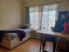 To Let 3 Bedroom Property for Rent in Die Hoewes Gauteng