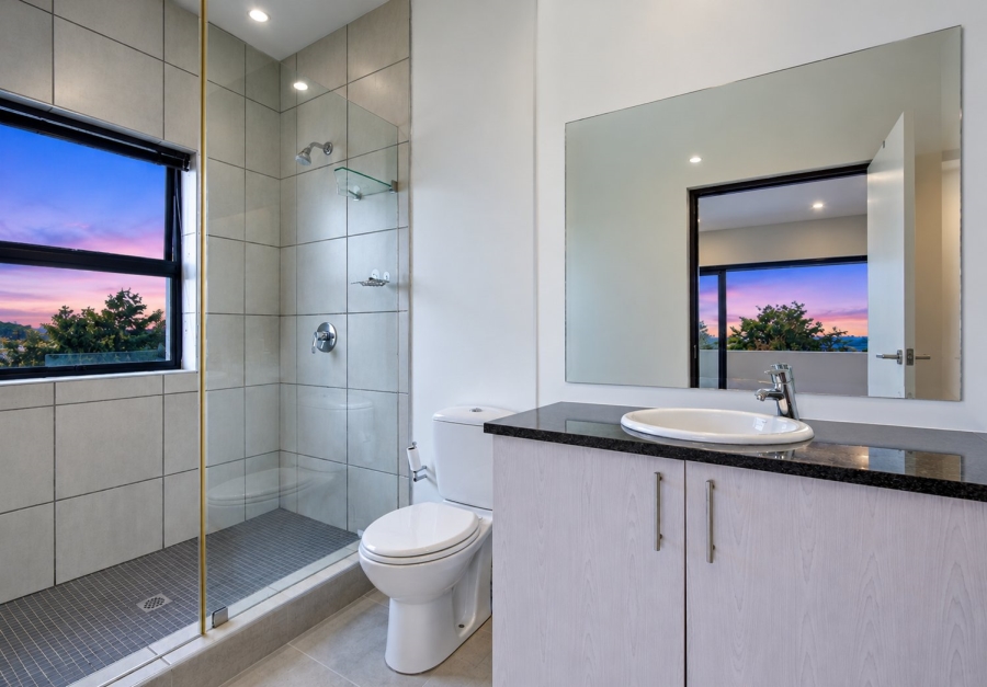 2 Bedroom Property for Sale in Lombardy Gauteng