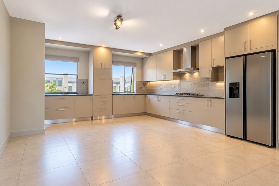 2 Bedroom Property for Sale in Lombardy Gauteng