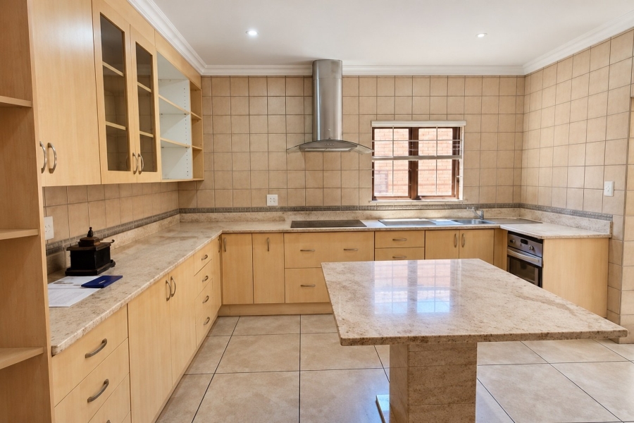 4 Bedroom Property for Sale in Hughes Gauteng