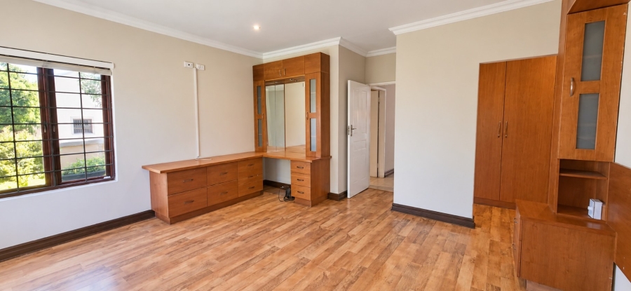 4 Bedroom Property for Sale in Hughes Gauteng