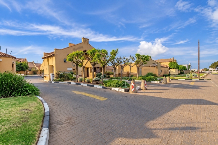 4 Bedroom Property for Sale in Hughes Gauteng