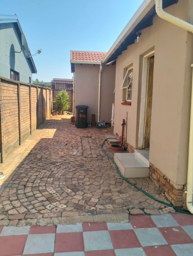 3 Bedroom Property for Sale in Danville Gauteng