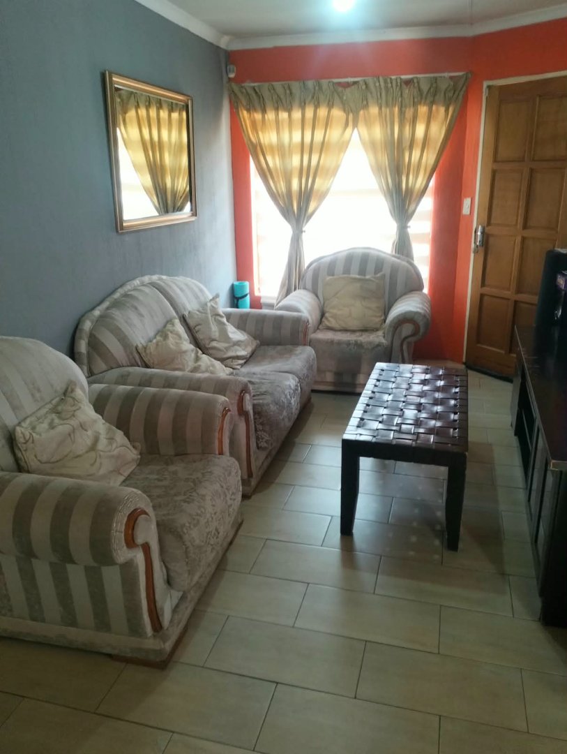  Bedroom Property for Sale in Danville Gauteng