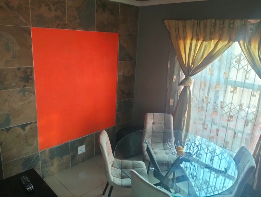  Bedroom Property for Sale in Danville Gauteng