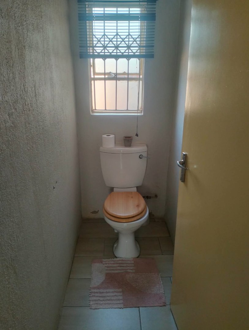  Bedroom Property for Sale in Danville Gauteng