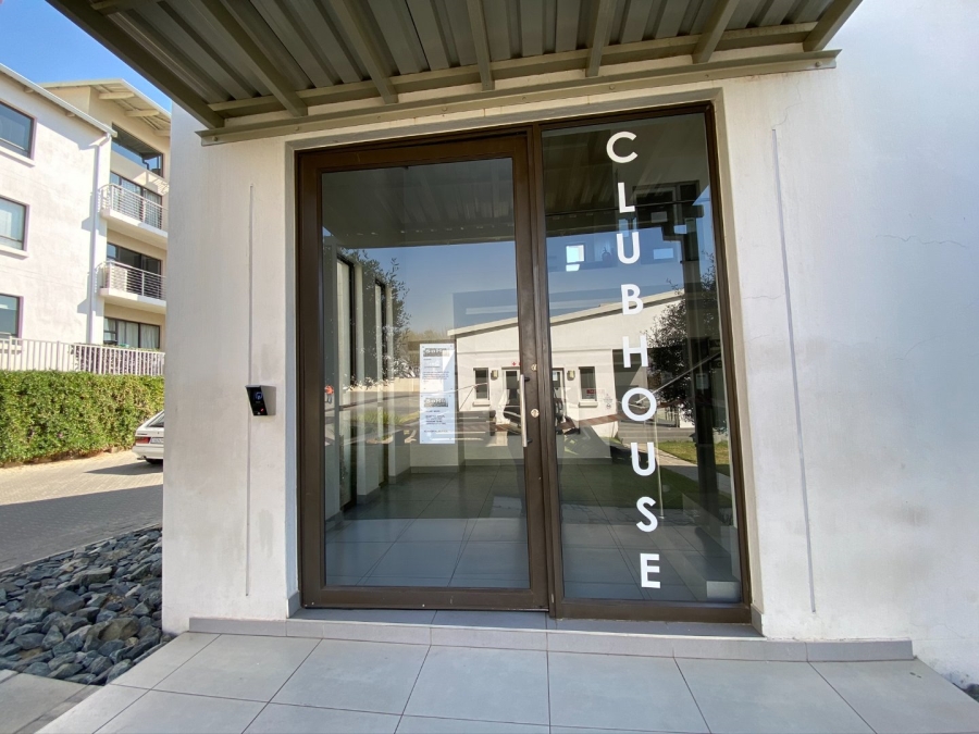 To Let 2 Bedroom Property for Rent in Fourways Gauteng