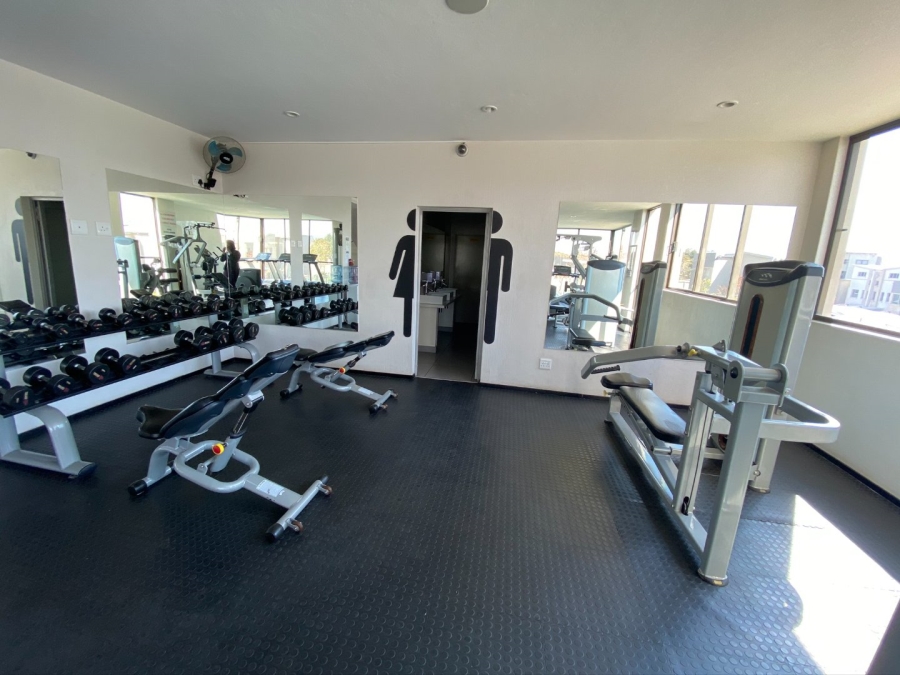 To Let 2 Bedroom Property for Rent in Fourways Gauteng