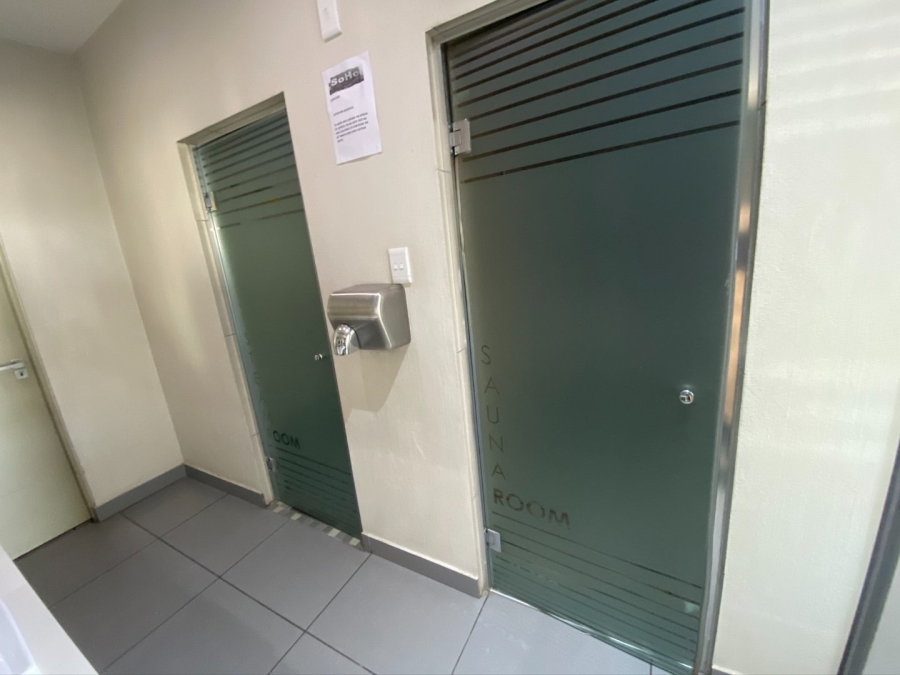 To Let 2 Bedroom Property for Rent in Fourways Gauteng
