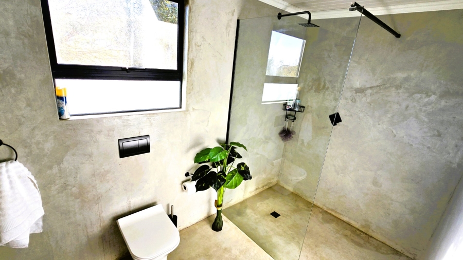3 Bedroom Property for Sale in Kleinfontein A H Gauteng