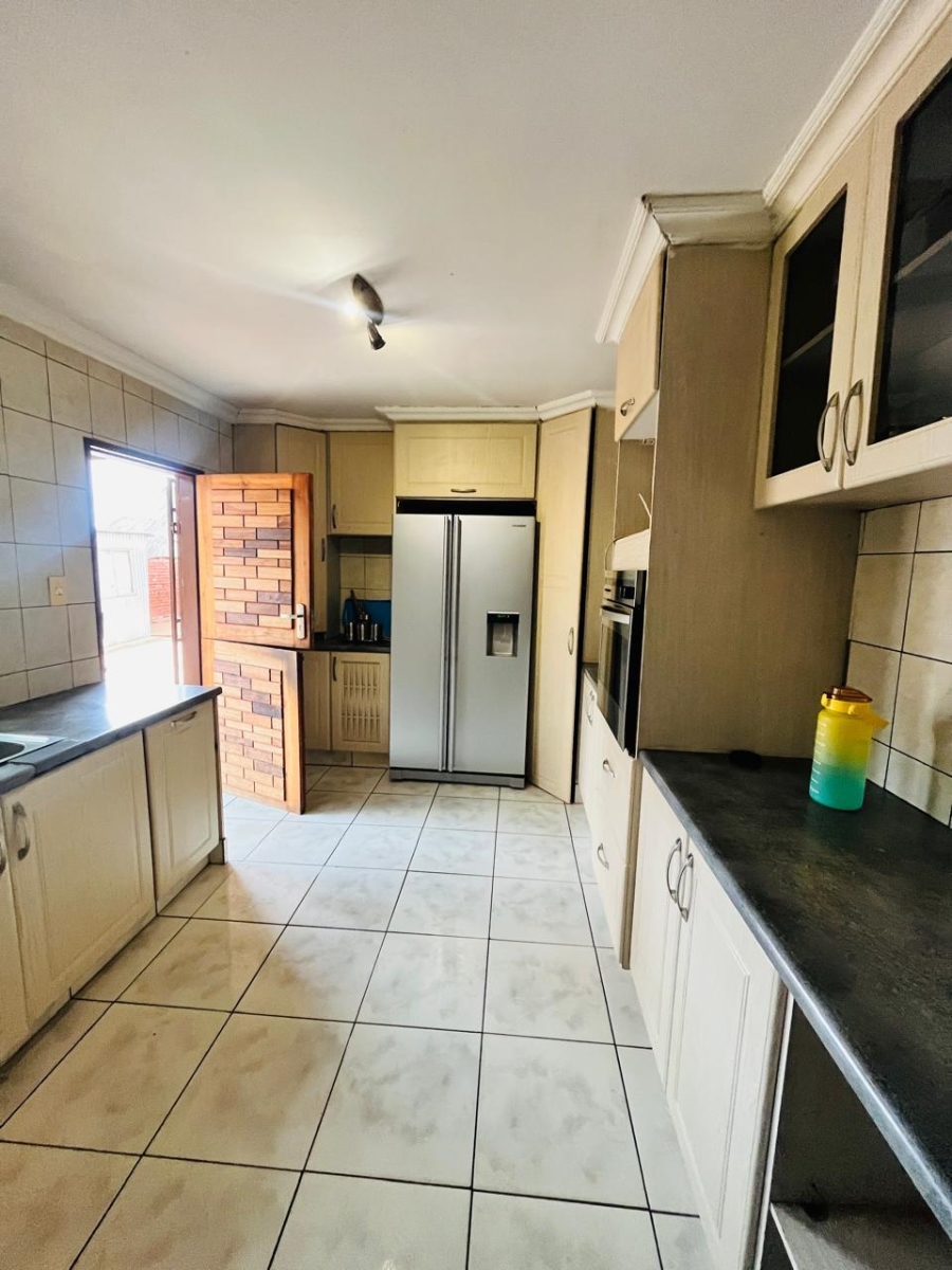 3 Bedroom Property for Sale in Atteridgeville Gauteng