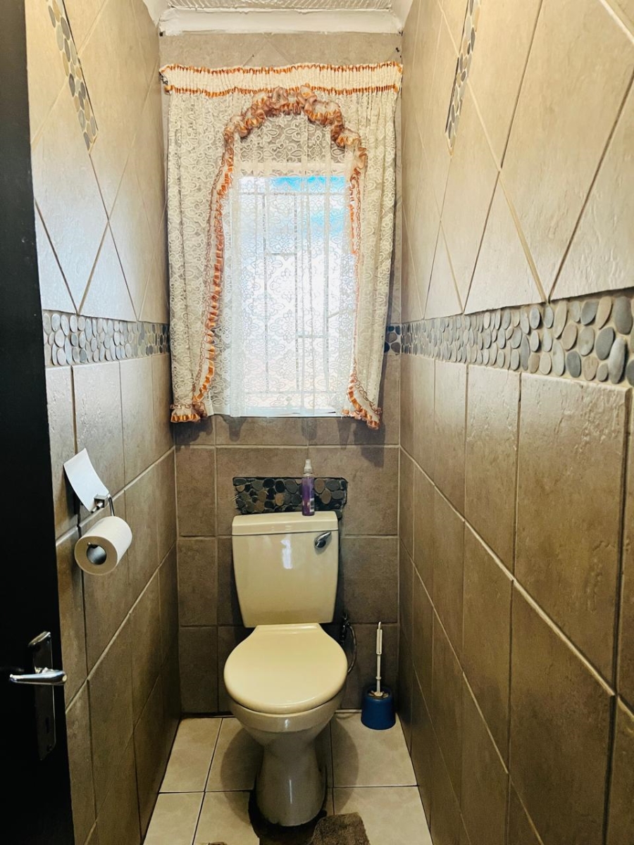 3 Bedroom Property for Sale in Atteridgeville Gauteng