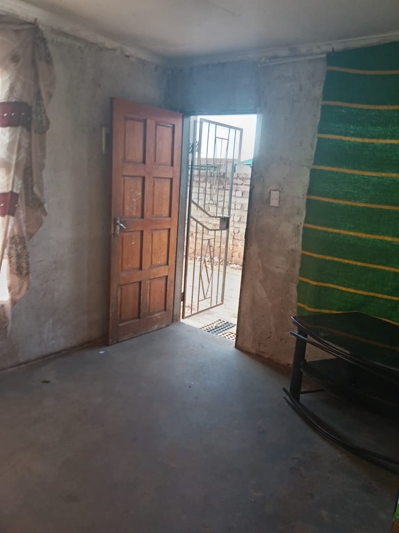 2 Bedroom Property for Sale in Soshanguve South Gauteng