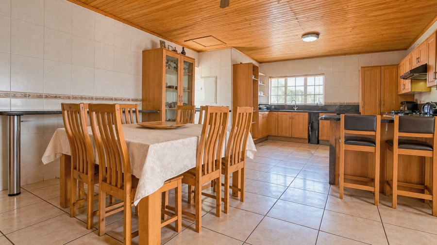 9 Bedroom Property for Sale in Helenarus Gauteng