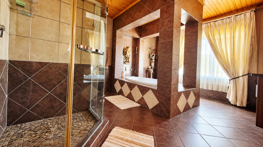 9 Bedroom Property for Sale in Helenarus Gauteng