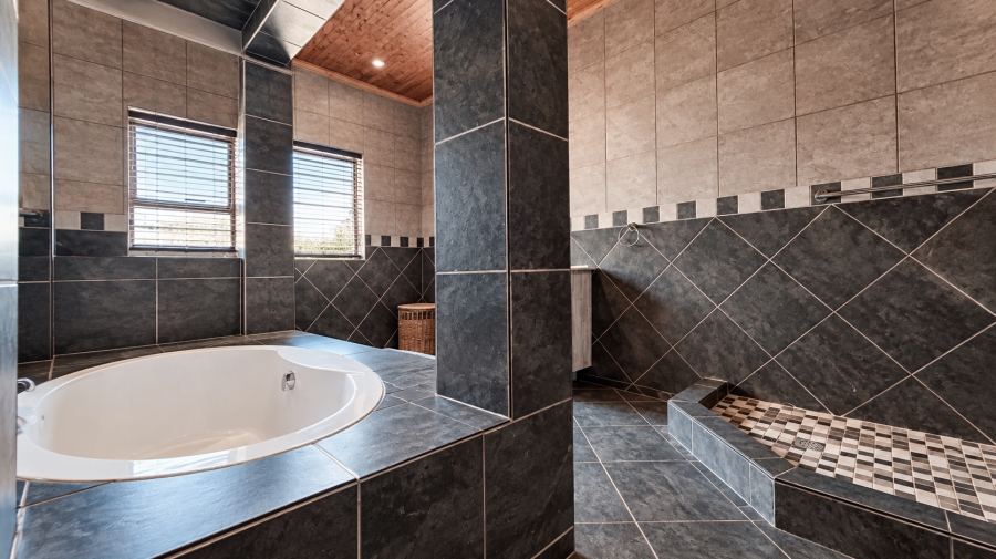 9 Bedroom Property for Sale in Helenarus Gauteng