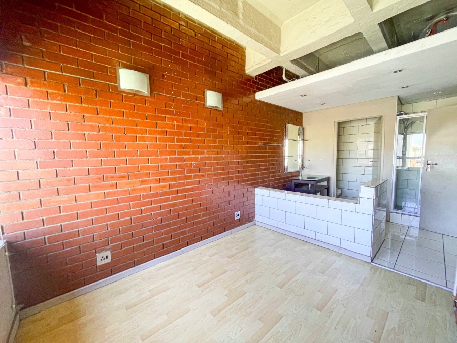4 Bedroom Property for Sale in Braamfontein Gauteng