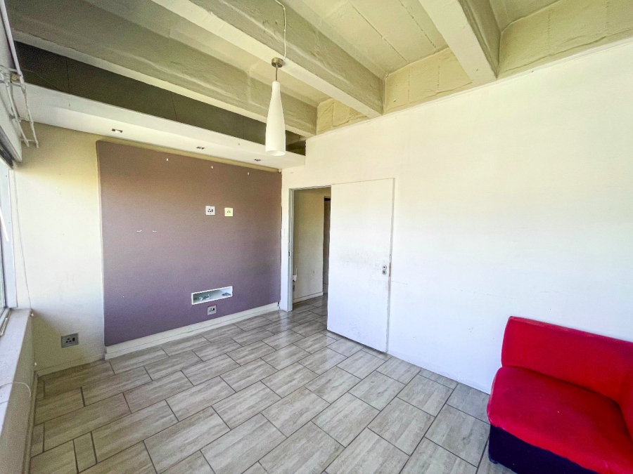 4 Bedroom Property for Sale in Braamfontein Gauteng