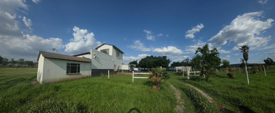 Commercial Property for Sale in Eikenhof Gauteng