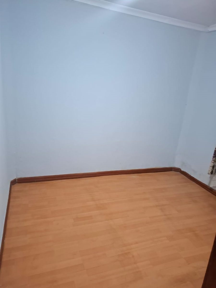2 Bedroom Property for Sale in Daveyton Gauteng