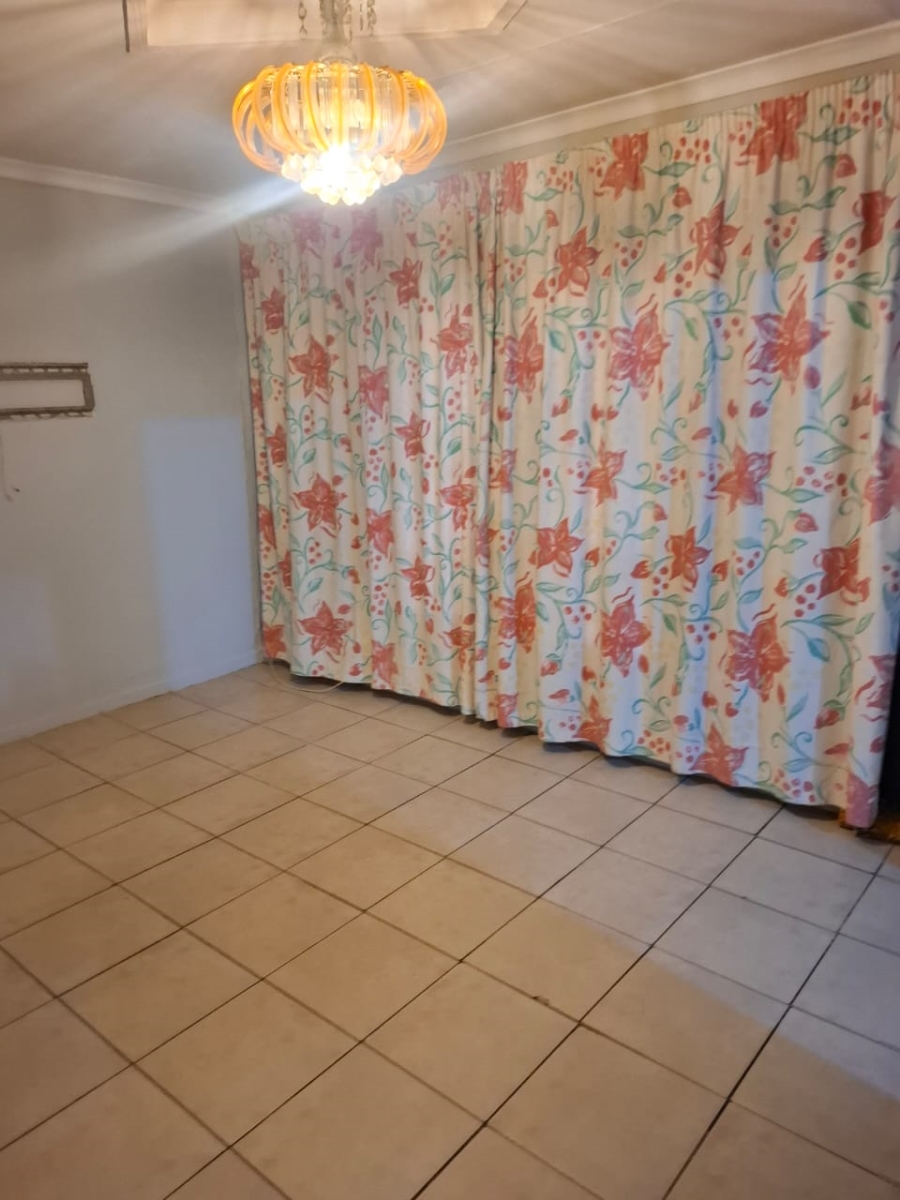 2 Bedroom Property for Sale in Daveyton Gauteng