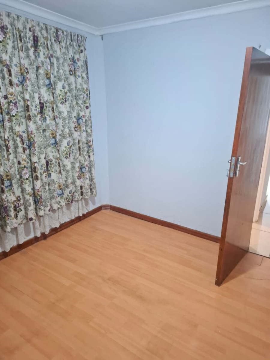 2 Bedroom Property for Sale in Daveyton Gauteng
