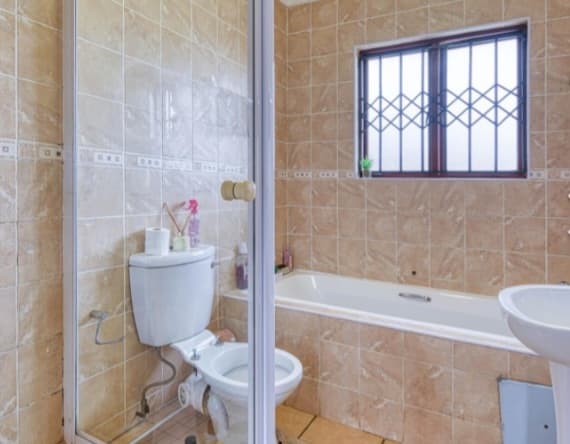 To Let 2 Bedroom Property for Rent in Meredale Gauteng
