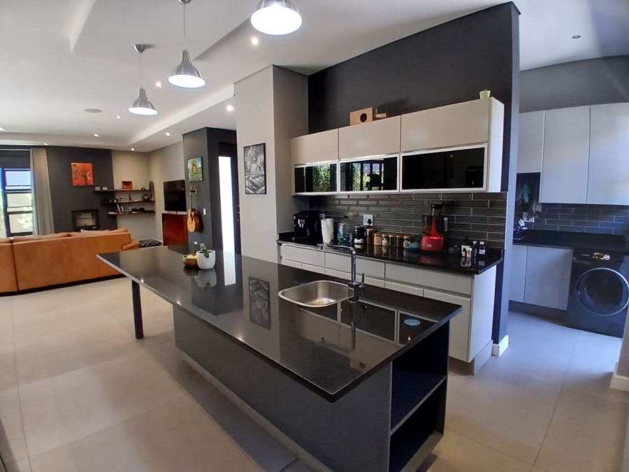 To Let 3 Bedroom Property for Rent in Olympus AH Gauteng