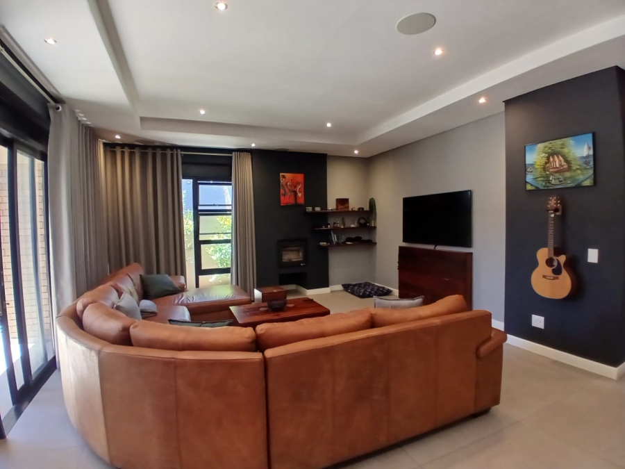 To Let 3 Bedroom Property for Rent in Olympus AH Gauteng