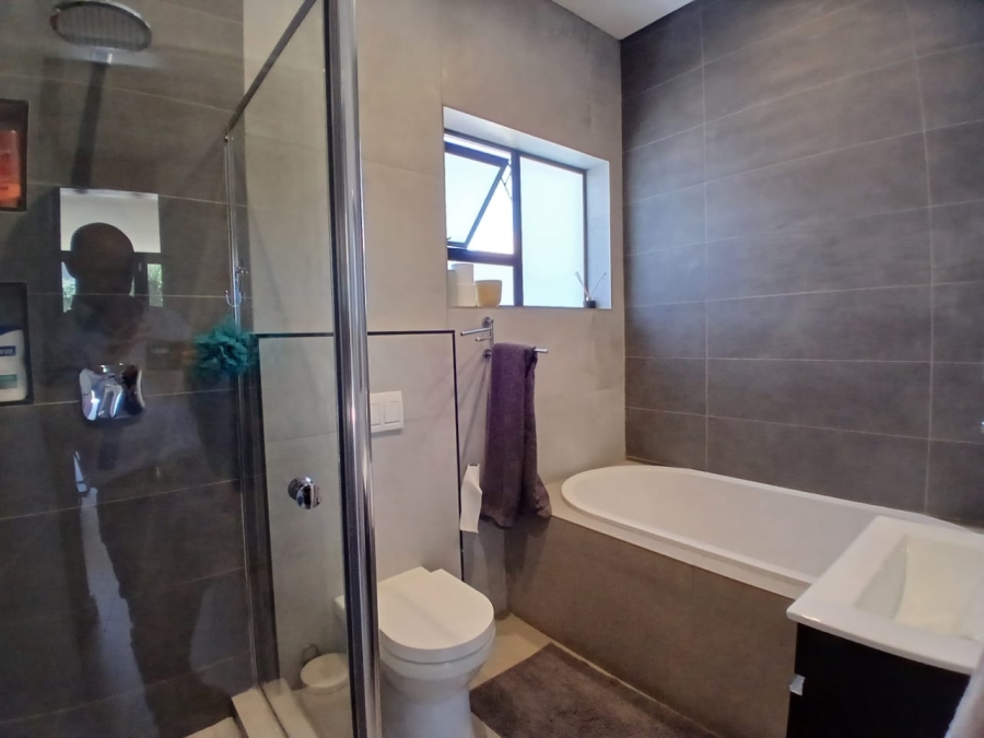 To Let 3 Bedroom Property for Rent in Olympus AH Gauteng