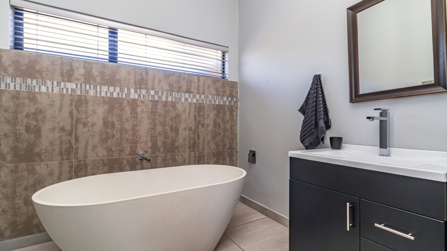 11 Bedroom Property for Sale in Dunblane Lifestyle and Equestrian Estate Gauteng