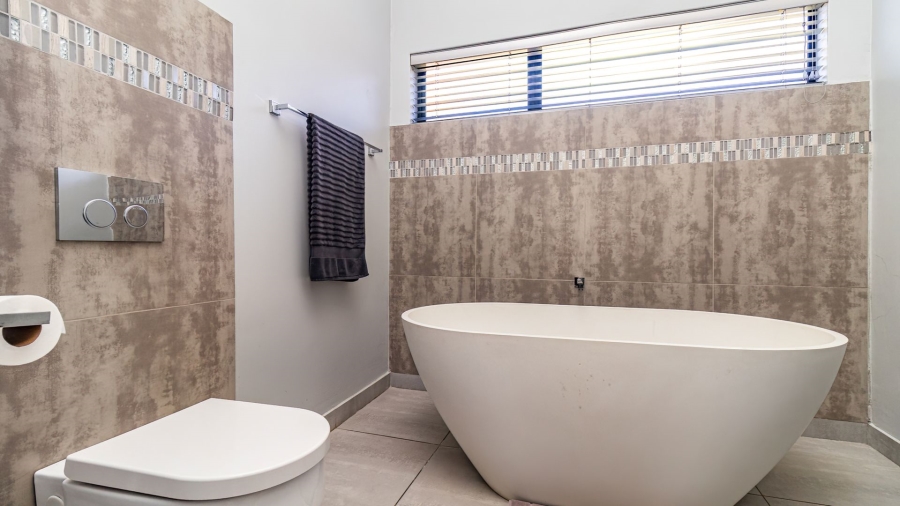 11 Bedroom Property for Sale in Dunblane Lifestyle and Equestrian Estate Gauteng